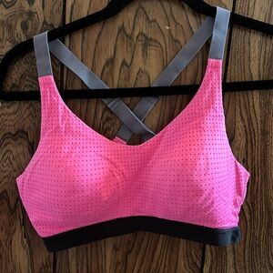 VSX Victoria’s Secret Sports Bra